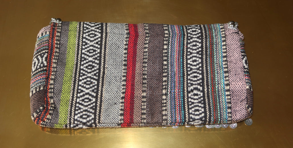 The Tesoro Clutch